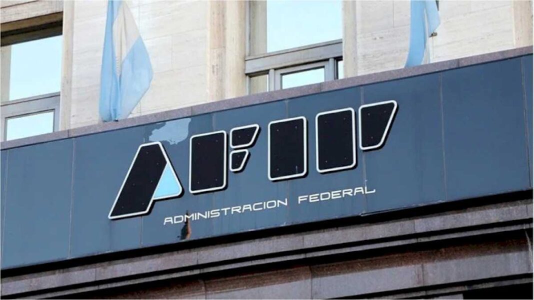 javier-milei-oficializo-las-designaciones-de-florencia-misrahi-en-afip-y-de-los-secretarios-de-comercio-y-hacienda