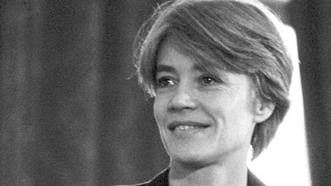 la-cantante-y-actriz-francesa-francoise-hardy-pide-a-macron-su-propia-eutanasia