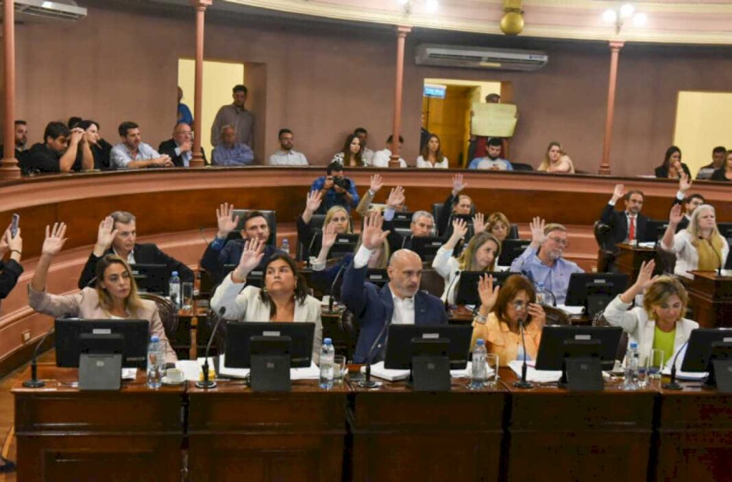 ley-de-ministerios:-el-pj-apoyo-la-media-sancion-en-diputados-pero-cuestiono-el-apuro