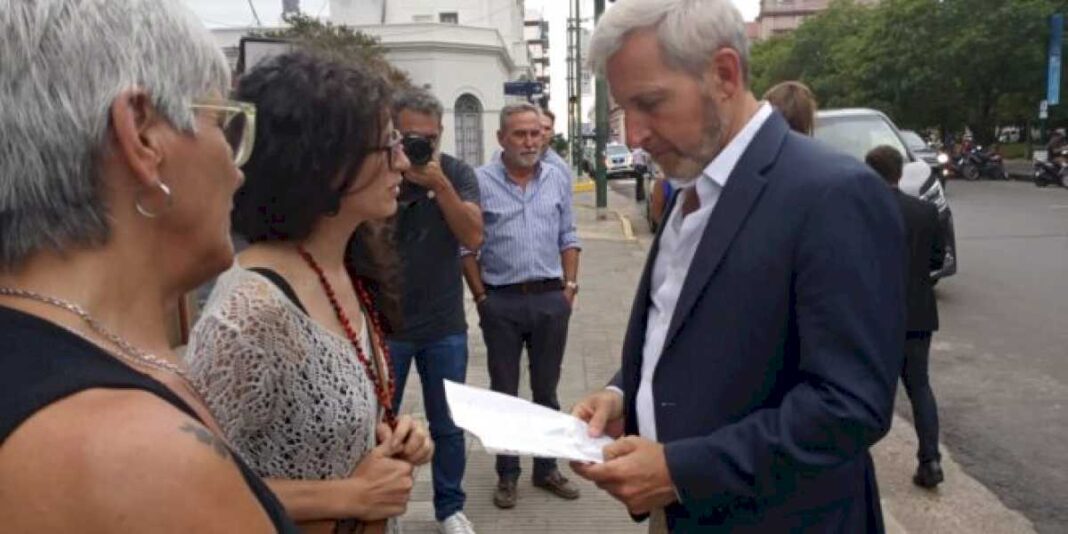 que-dice-el-petitorio-que-los-teatristas-le-entregaron-a-frigerio