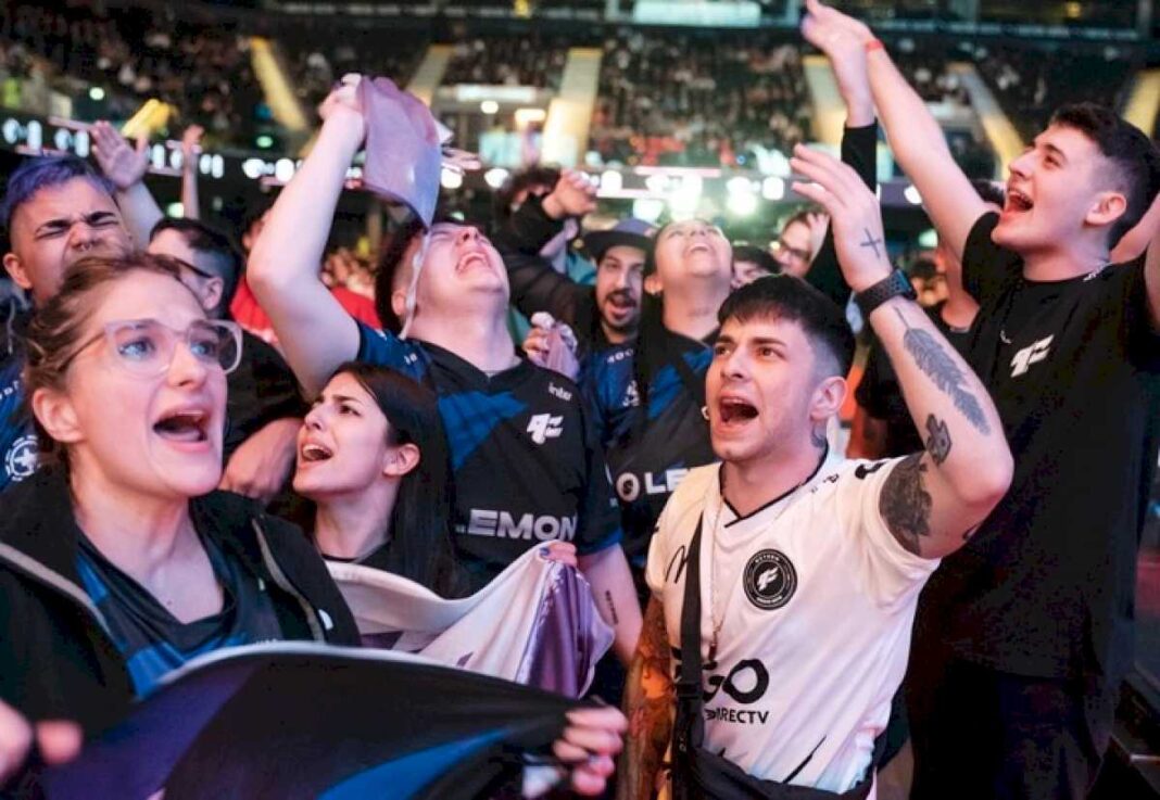 la-revolucion-de-los-esports-en-argentina:-9z-y-globant-firmaron-una-alianza-estrategica