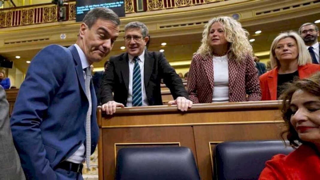 el-agitado-grupo-socialista-tras-cuatro-meses-de-gobierno:-20-sustituciones-y-un-diputado-menos