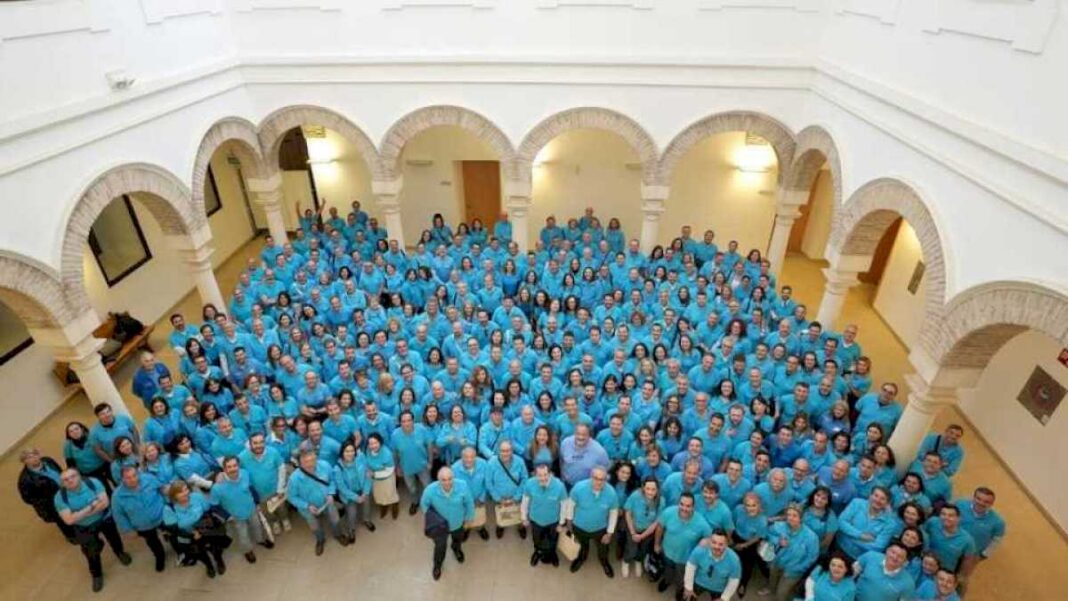 caixabank-reconoce-a-los-casi-2500-voluntarios-andaluces-que-participaron-en-mas-de-4.300-actividades-solidarias-en-2023