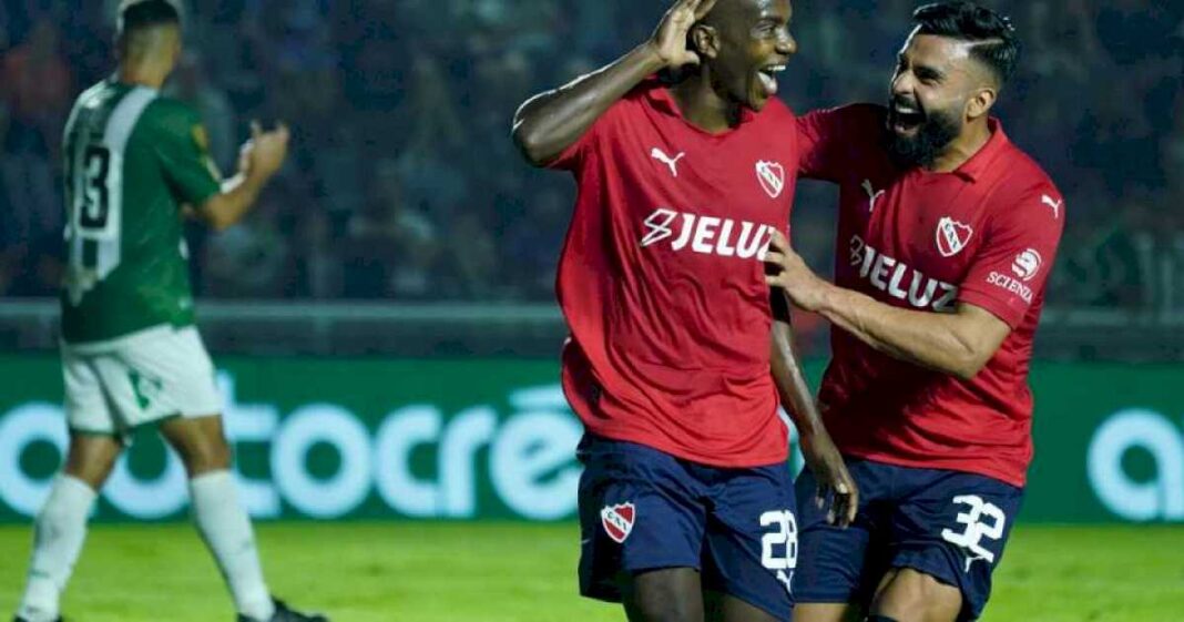 independiente-vencio-a-banfield-con-un-penal-de-var-y-suena-con-los-playoffs