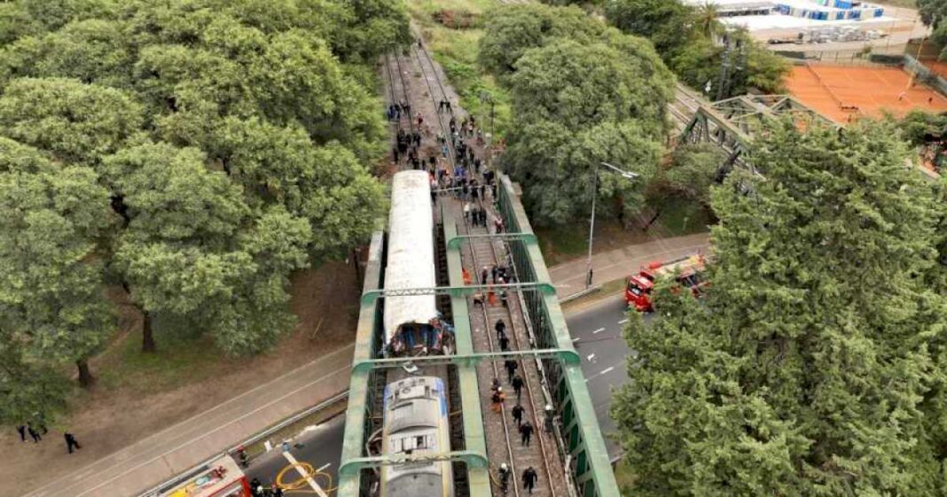 chocamos-aca,-habia-un-tren:-el-audio-del-maquinista-de-la-linea-san-martin-dando-aviso-del-accidente-en-palermo