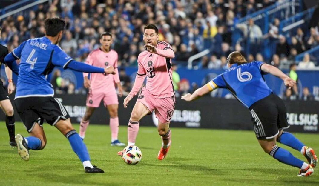 con-poco-de-messi,-inter-miami-se-lo-dio-vuelta-a-cf-montreal-en-la-mls,-la-noche-en-que-matias-rojas-le-robo-un-tiro-libre-al-10