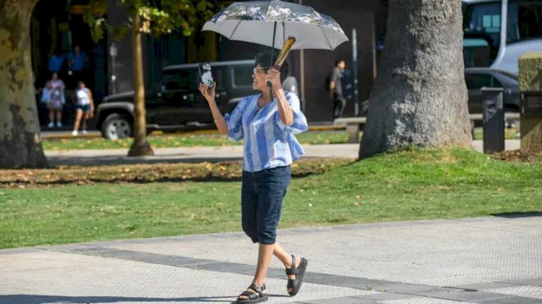 por-que-hace-calor-en-gran-parte-de-la-argentina-a-dos-semanas-del-invierno,-segun-matias-bertolotti