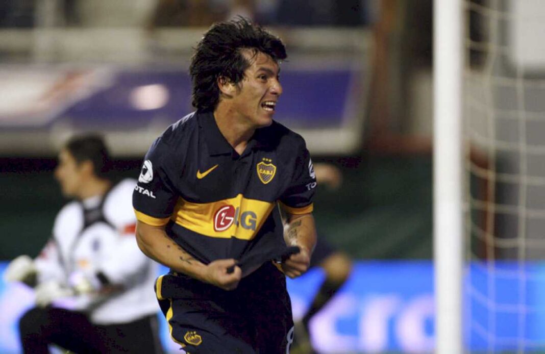 gary-medel-y-su-primera-foto-como-jugador-de-boca:-el-referente-que-pidio-riquelme-y-pega-la-vuelta-tras-13-anos