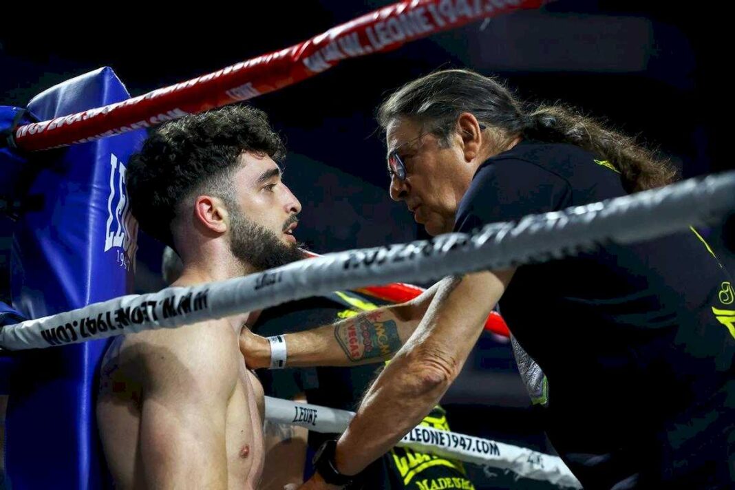 jose-luis-navarro-jr.-derrota-al-italiano-valentino-y-conquista-el-titulo-ibf-mediterraneo