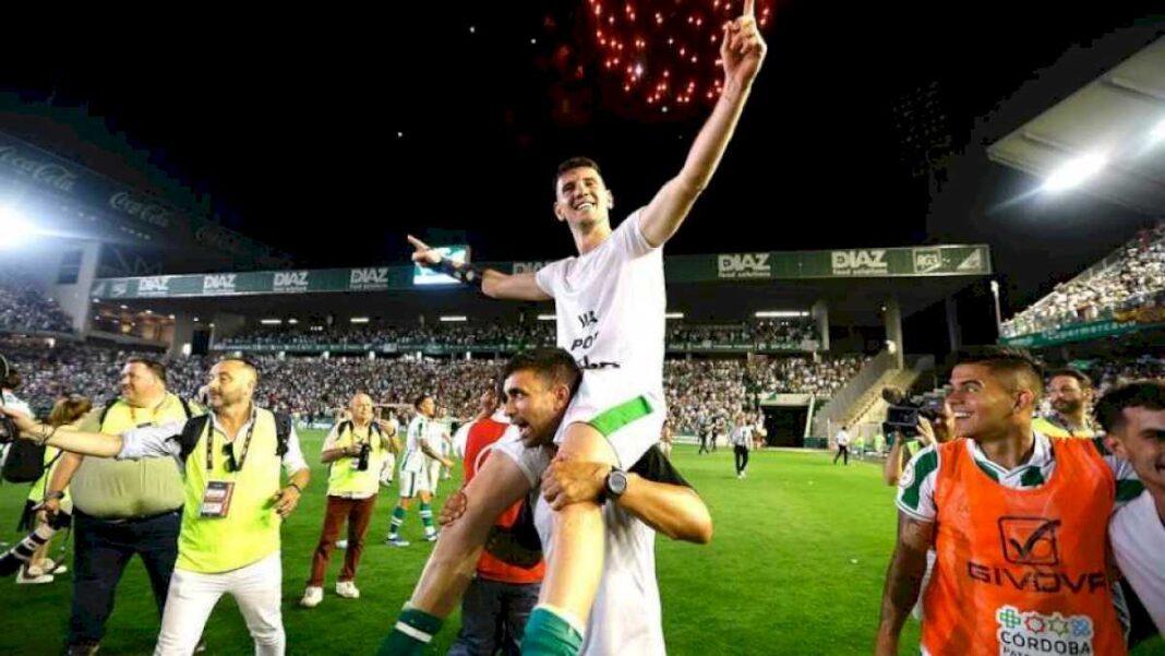 el-cordoba-cf-vuelve-a-segunda-/-las-mejores-imagenes-de-una-noche-para-la-historia