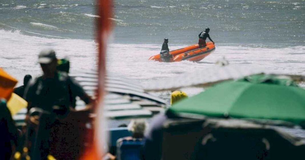 se-hundio-una-lancha-deportiva-en-mar-del-plata-y-hay-dos-tripulantes-desaparecidos:-cayeron-al-agua-sin-chaleco-salvavidas