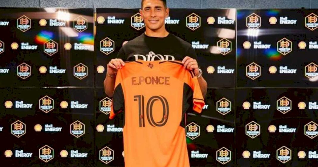 ezequiel-ponce,-el-nuevo-10-argentino-de-la-mls-que-suena-con-goles-y-un-souvenir:-espero-cruzarme-a-messi-para-cambiar-una-camiseta