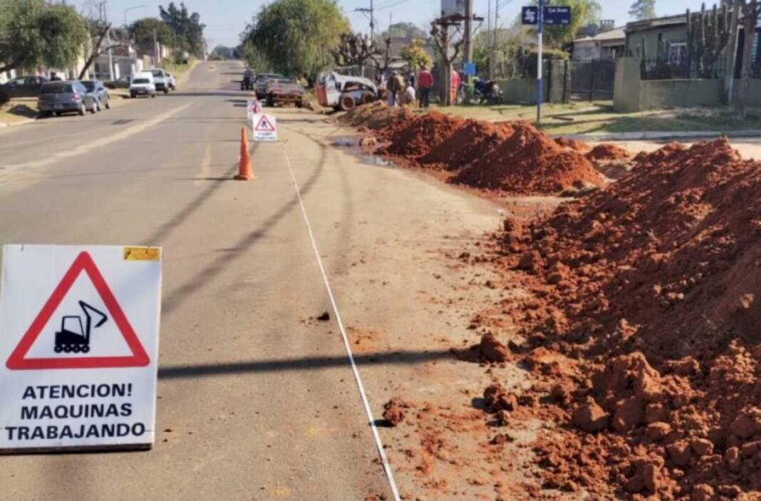 inicio-la-obra-para-abastecer-con-gas-natural-a-la-escuela-secundaria-de-la-uner