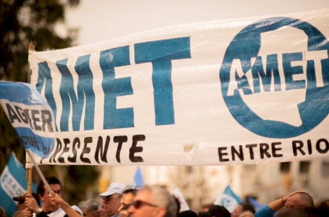 amet-confirma-que-el-aumento-docente-se-paga-este-viernes