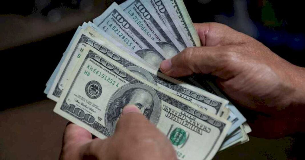 dolar-hoy:-a-cuanto-cotizan-el-oficial-y-sus-diferentes-tipos-de-cambio-este-miercoles-21-de-agosto