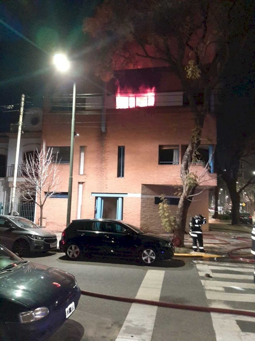 una-mujer-murio-en-un-fatal-incendio-en-una-casa-de-villa-devoto