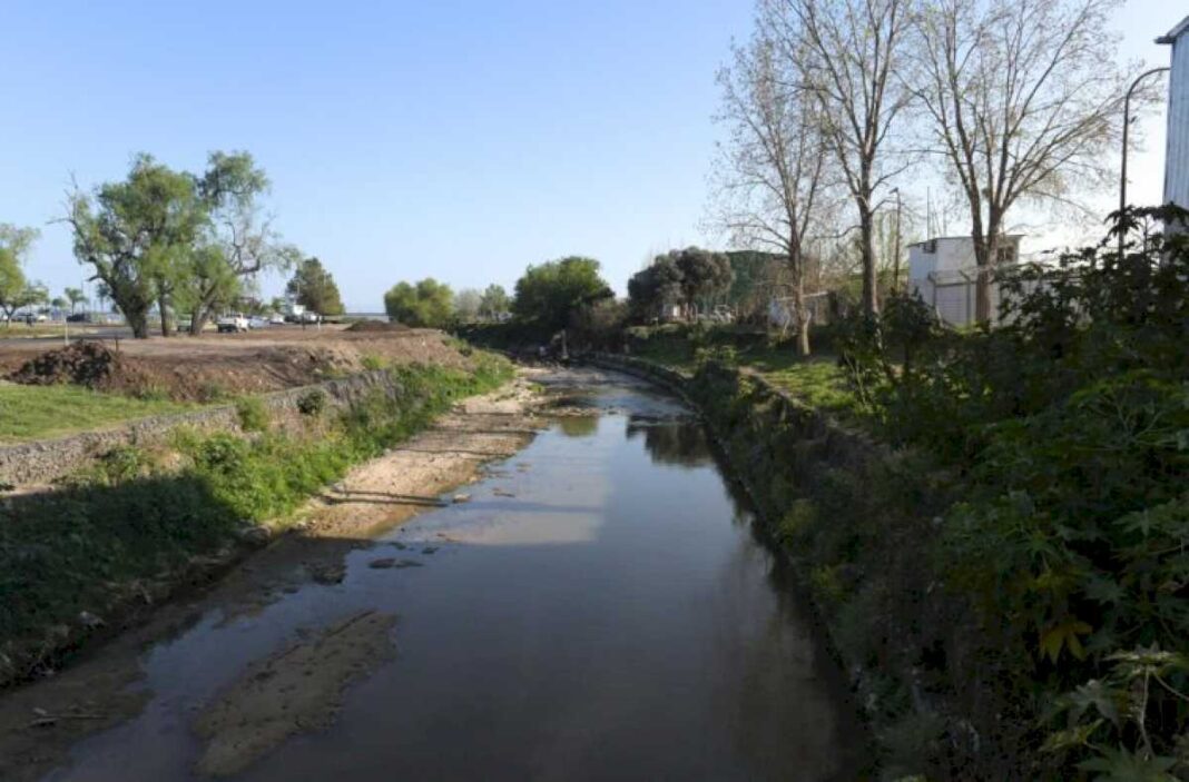 reinician-con-financiamiento-municipal-las-obras-de-saneamiento-del-arroyo-las-viejas