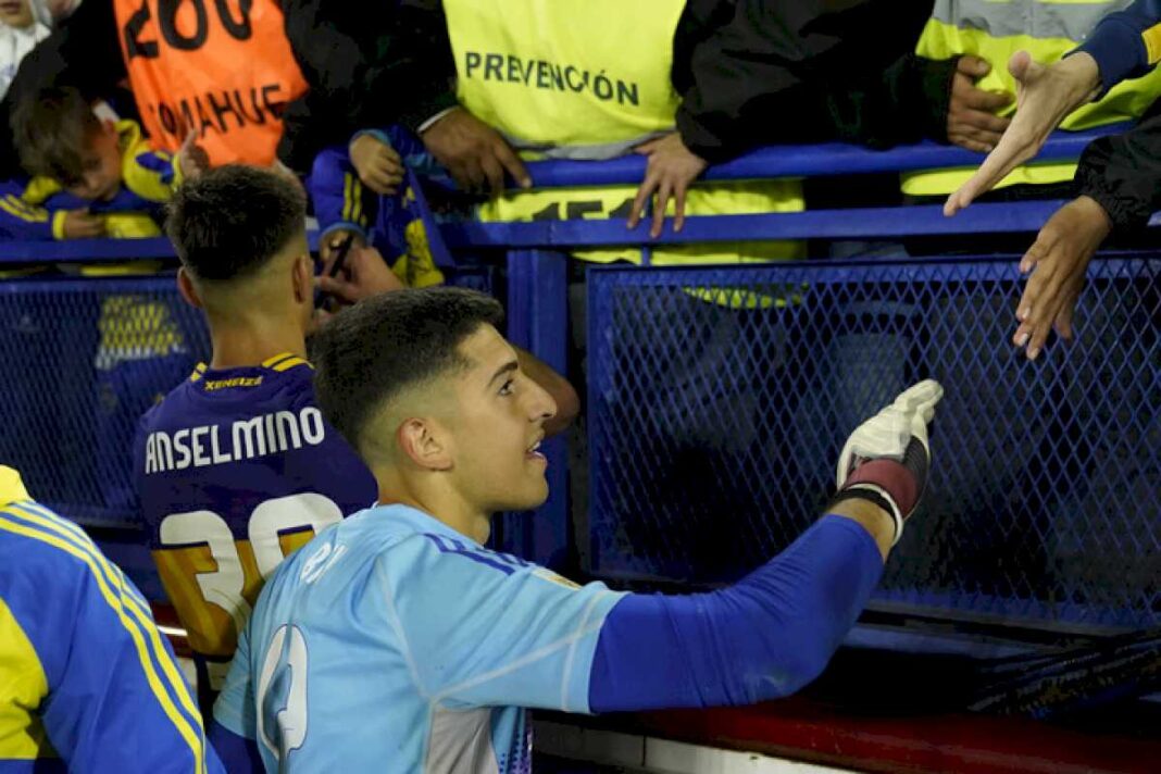 sergio-romero-cumplio-su-sancion-pero-el-arco-de-boca-parece-tener-nuevo-dueno:-leandro-brey,-el-chico-que-aprovecho-su-chance-y-la-rompio-ante-argentinos