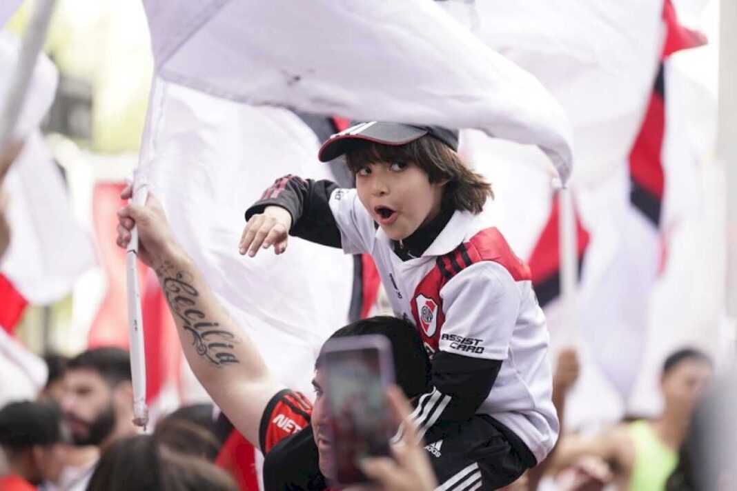 los-hinchas-de-river-tardaron-una-hora-en-agotar-las-entradas-para-las-semifinales-de-la-copa-libertadores-ante-atletico-mineiro